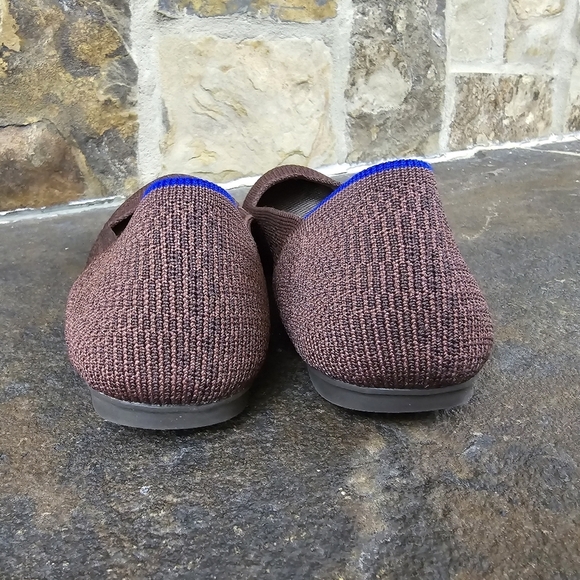 Rothys 7.5 Truffle Python Flats Shoes Retired - Picture 7 of 11